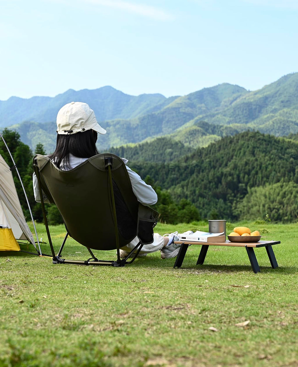 Ultralight Compact Mini Folding Table X78071