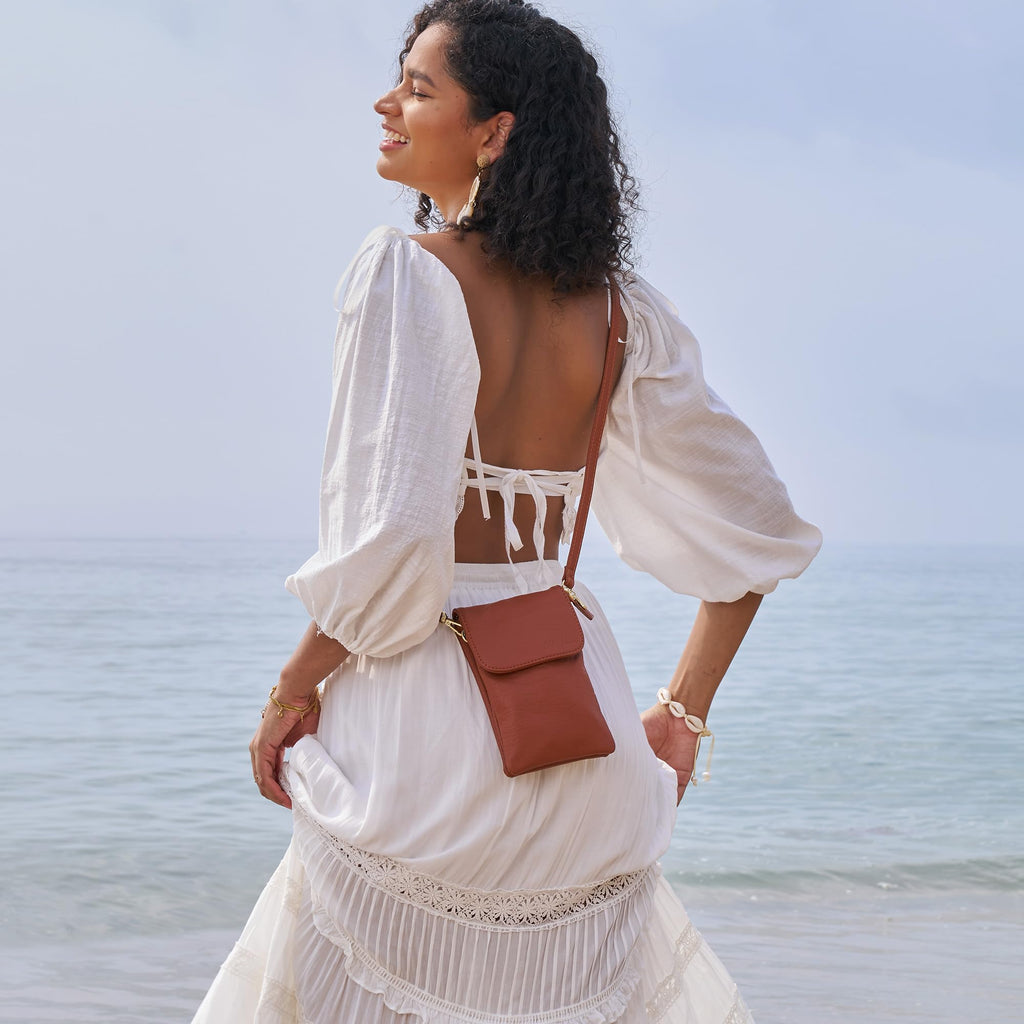 Small Vegan Leather Crossbody Bag D51059