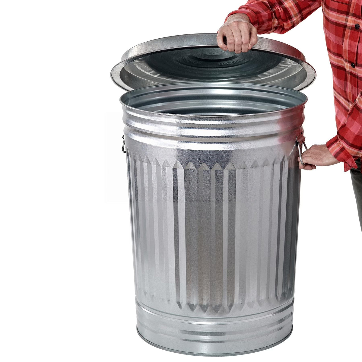 31 Gallon Galvanized Steel Storage Can with Lid U38599