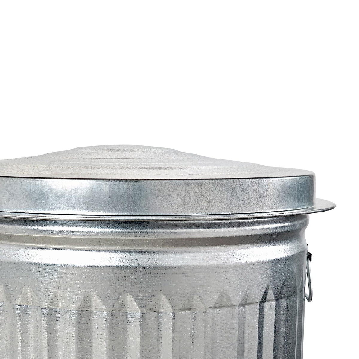 31 Gallon Galvanized Steel Storage Can with Lid U38599